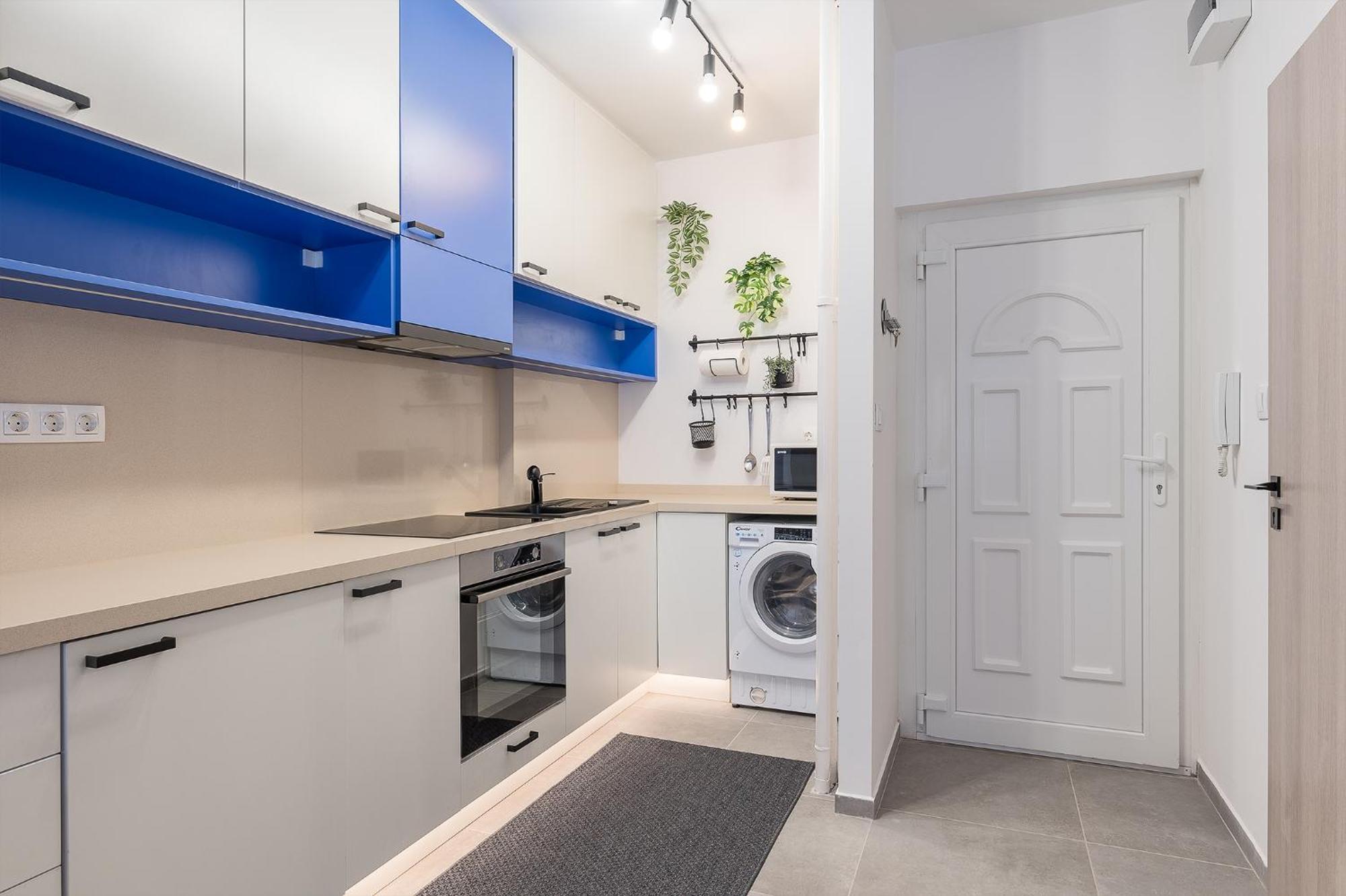 Newly Renovated!!! - Modern Apartment 10 Minutes From The Grand Boulevard Budapeste Exterior foto